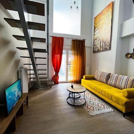 Escala Luxury Loft 2 In The Center &Free Parking Appartement Volos Buitenkant foto